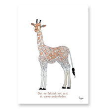 Indlæs billede til gallerivisning Giraffen Gabi&lt;br&gt;Flere varianter&lt;br&gt;&lt;i&gt;Med&lt;/i&gt; og &lt;i&gt;uden&lt;/i&gt; ord
